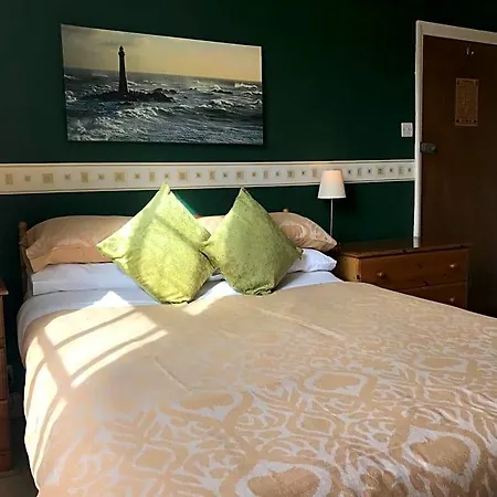 The Whiteley Bed & Breakfast 4*