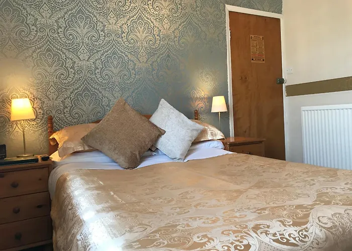 The Whiteley Bed & Breakfast 4*
